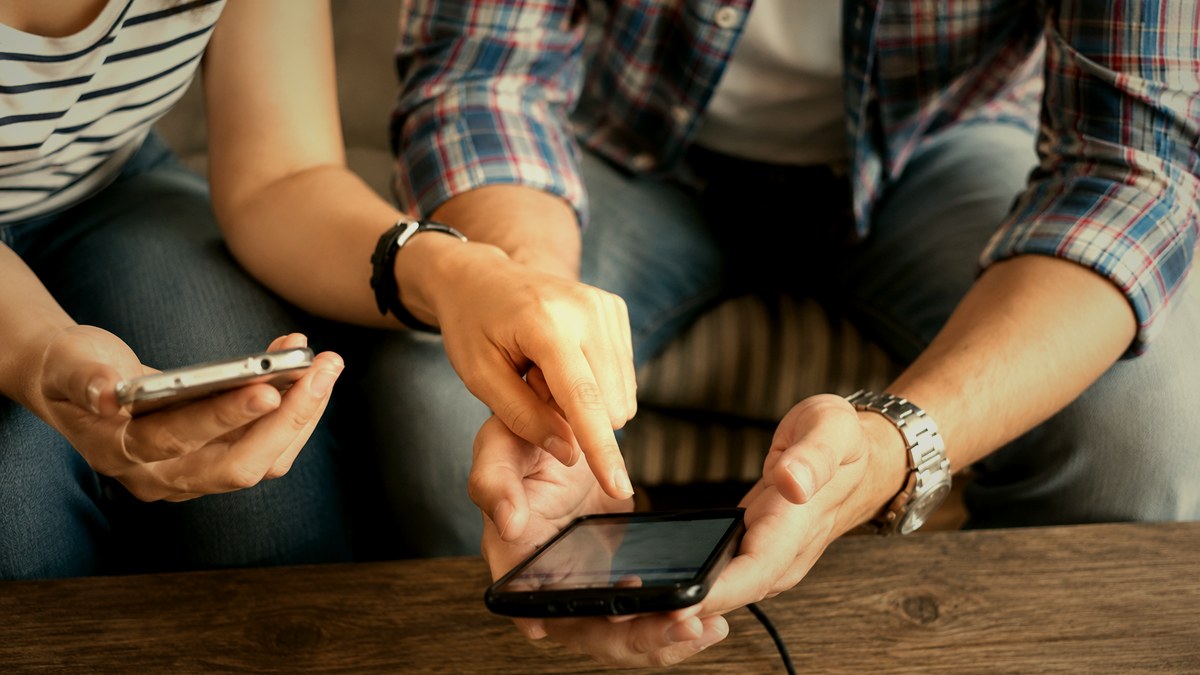 Účtovanie platobných brán Stripe a PayPal: poplatky, výplaty a kurzové rozdiely